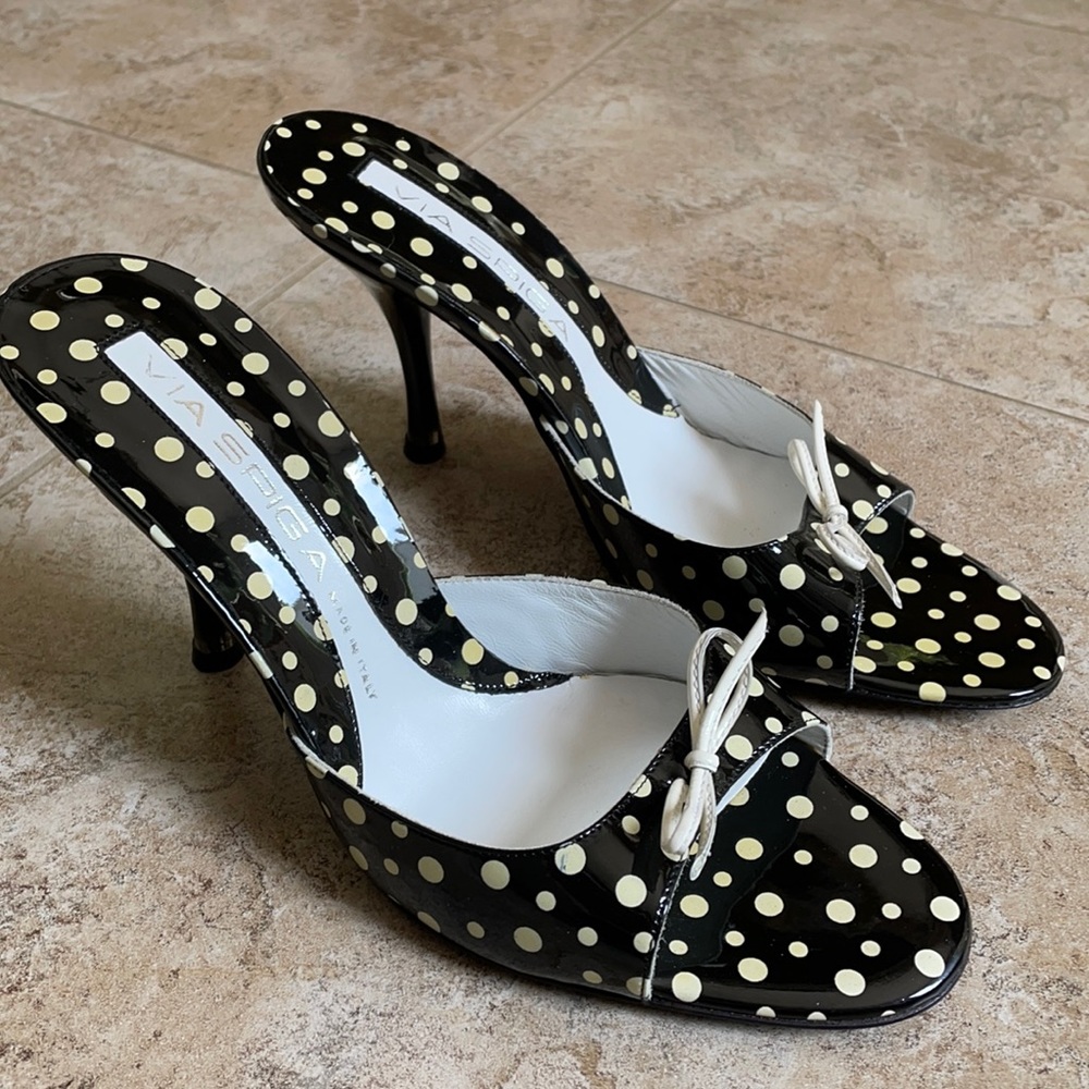 Via Spiga Polka Dot Sandals Classy Elegant NWOT